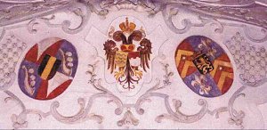 Die drei Wappen ber dem Chorbogen
